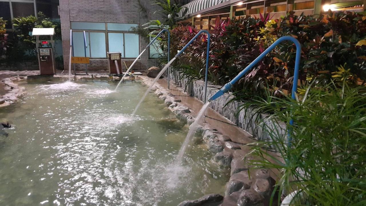 逸仙溫泉旅宿yi-Shian Hotsprin House Wenquan Экстерьер фото